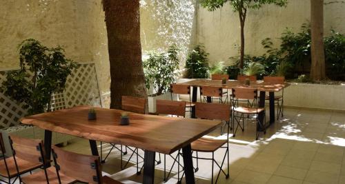 Majestic Hotel - Adults Only - image 11