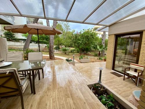 Amazing Garden House, Athen