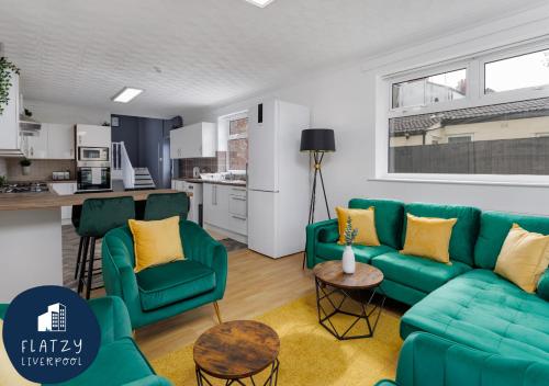 Kitchen, FLATZY - 6 bed Oasis Close to Football Stadiums near Defne turkish restaurant