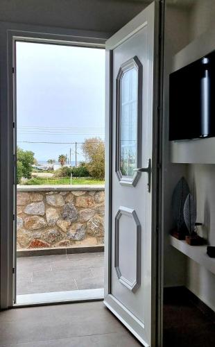 مدخل, Ether in بيريفولوس