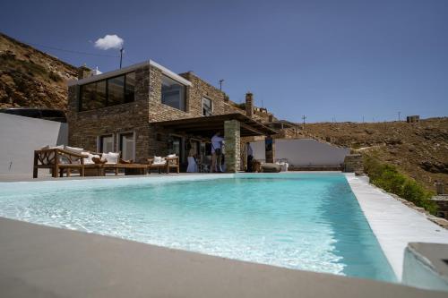 VILLA CARPE DIEM: sea & sunset view in Kea island