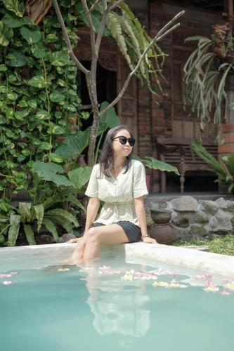 Abrakadabra 747 near Alun Alun Selatan