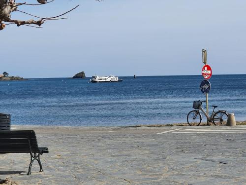  Hermoso Apartamento Sota el Campanar in Cadaqués