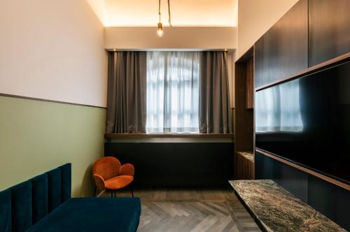 353279560 Horti 14 Borgo Trastevere Hotel