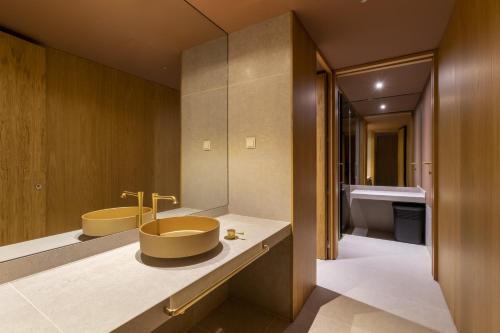 Royal Savoy - Ocean Resort - Savoy Signature - image 3