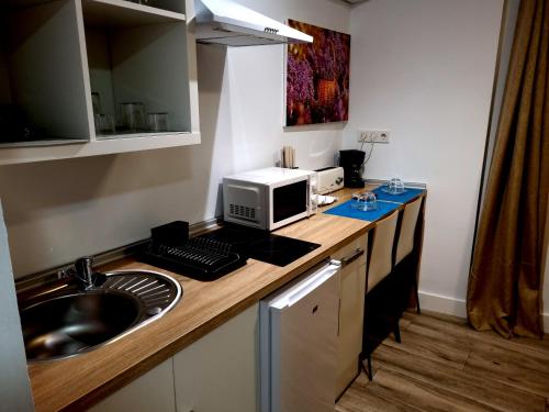 Granada City Home - image 3