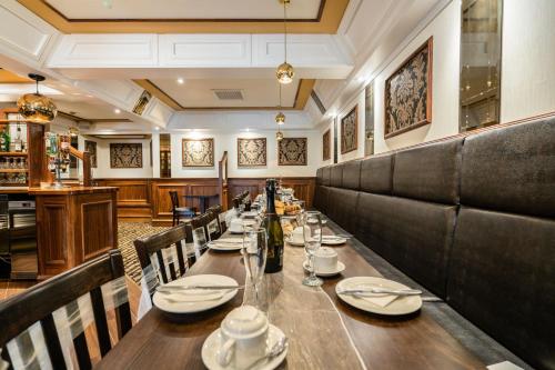 New Inn Hotel - image 8