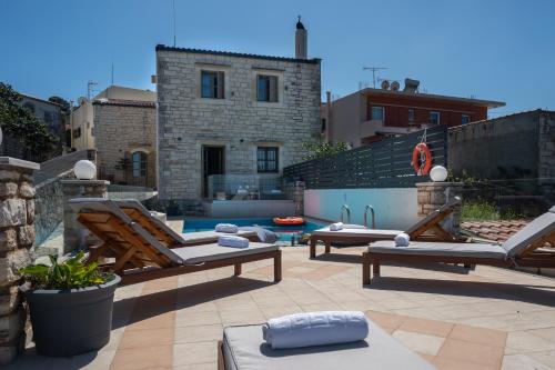  Alexandros Villa in Skouloúfia
