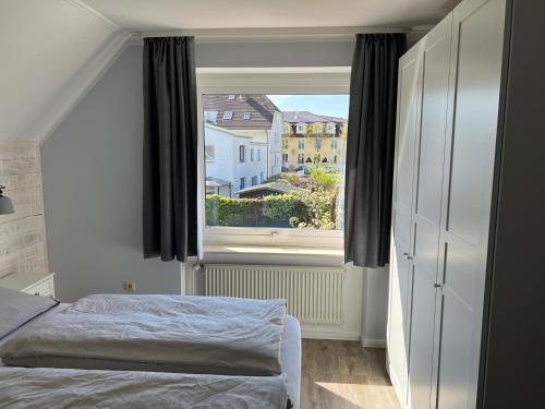 3 bedrooms, 3 beds