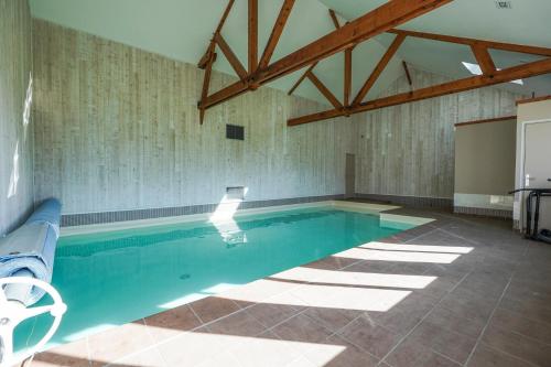 Πισίνα, Chambres d'hotes La Roche in Saint-Brice-en-Cogles