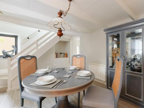 Finest Retreats - West Cottage at Goldsithney