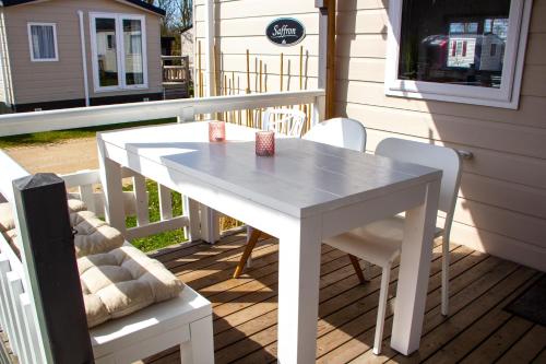Zee&Zout, chalet 6 pers. bij Renesse en strand! in Lagezoom