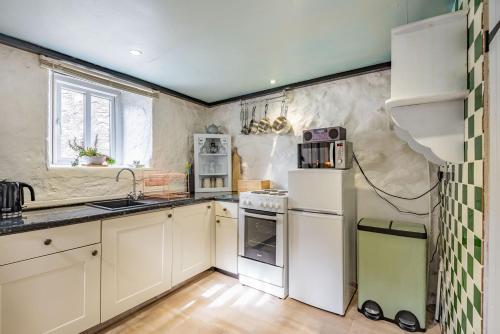 ทัศนียภาพภายนอกโรงแรม, Celyn Farm Cottage in ลานเบริส