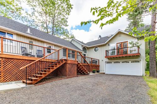 Brier Escape Brier Escape