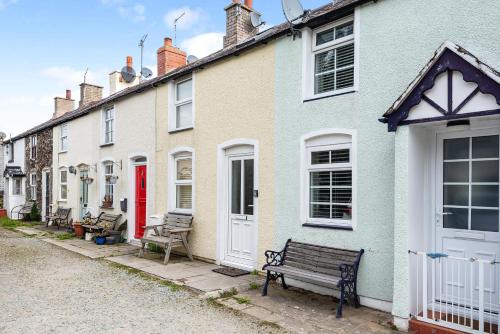 Fishermans Cottage Conwy - image 9