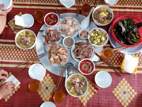 Linh Homestay and motorbikes rent - 식음료(F&B)