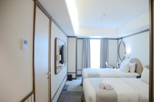 Deluxe Twin Room image 2