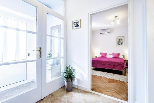 Apartment Mary - image 3