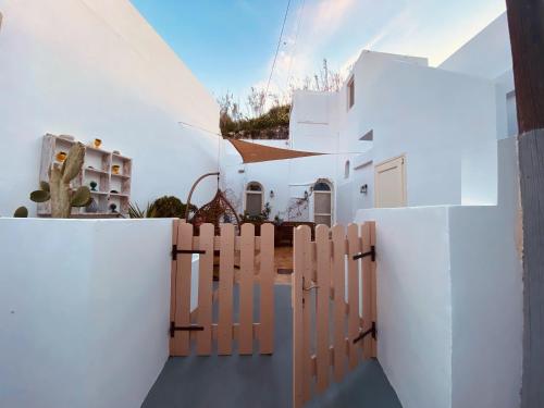 Esmi Cave Residence gîte à louer Vóthonas