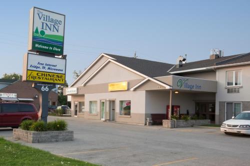 The Village Inn - Hotel - Elora