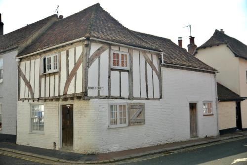 Tudor Cottage