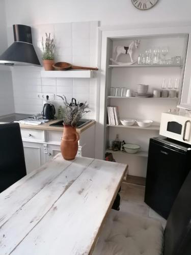 ห้องครัว, Kiskilenc Vendégház (Kiskilenc Vendeghaz) in ซาร์วาสโก