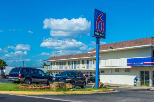 Motel 6-Ardmore, OK