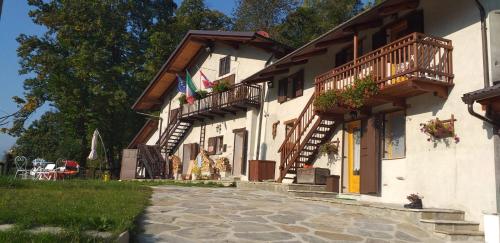 Borgata Lirola chambre d'hôte Brossasco