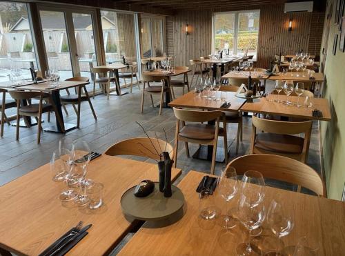 Restaurant, SØGAARDEN - Hotel & SøCamp in Sunds