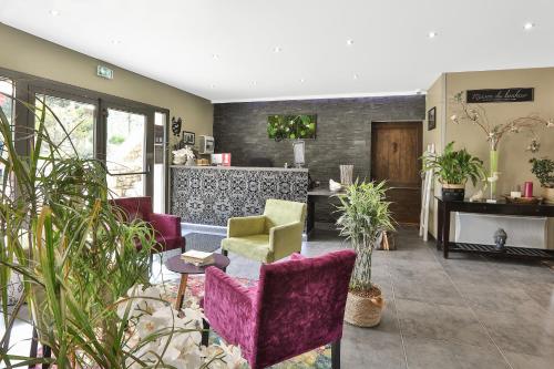 大堂, Hotel Le Mas de Castel - Piscine chauffee in 拉加內達
