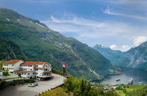 Hotel-overnachting met je hond in Hotel Utsikten - by Classic Norway Hotels - Geiranger