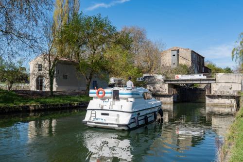 LE MOULIN DU VIVIER Castelnaudary