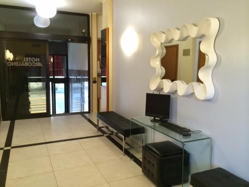 Hotel Arcobaleno - image 8