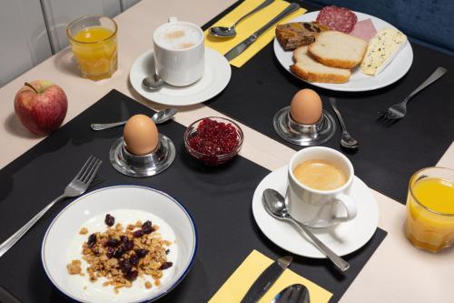 Hotel Continental - main image