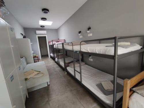 SUBTUB Hostel Makarska in Makarska