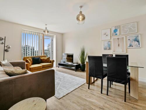 The Pier Apartment 2 - image 12