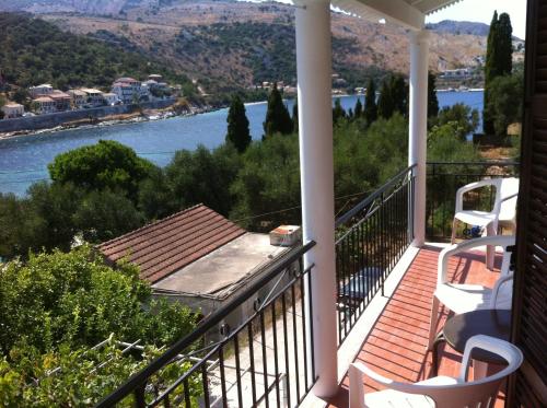Dimitrakis Apartments 2