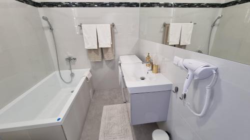 Deluxe Double Room with Bath