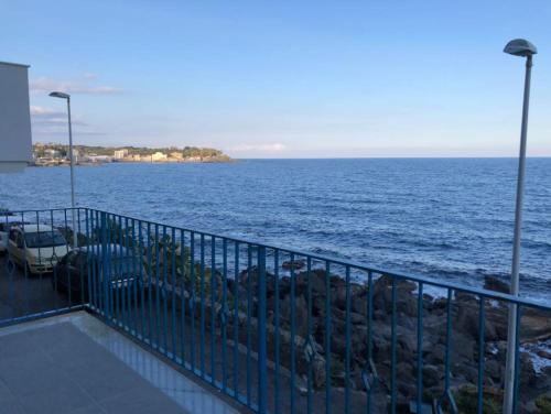  APPARTAMENTO FRONTE MARE ACi TREZZA in Aci Castello
