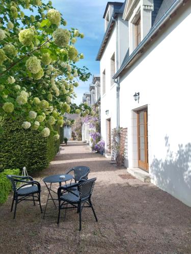Hotel La Croix De Vernuche