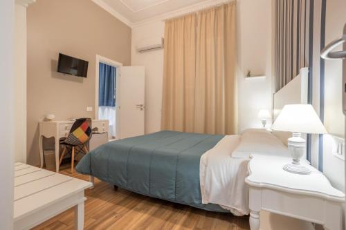 Palermo Bella Rooms – Palermo, CA