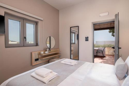 Elafonisi Resort by Kalomirakis Family Room Type - MODERN STYLE ROOM 15 SQUARE M.