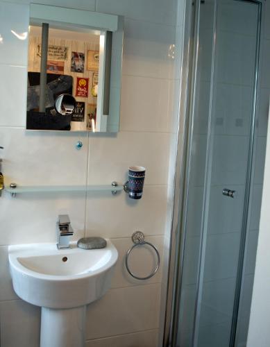 The Arthington - main image