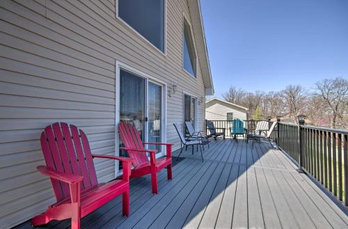 Hilltop Osage Beach Home with Deck and Fire Pit!