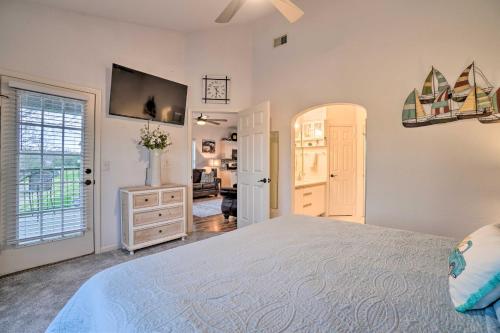 Serene Branson Penthouse with Resort Access and Views! - image 5
