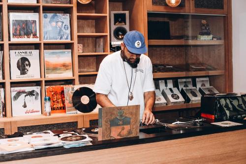 Vignette Collection Yours Truly DC by IHG