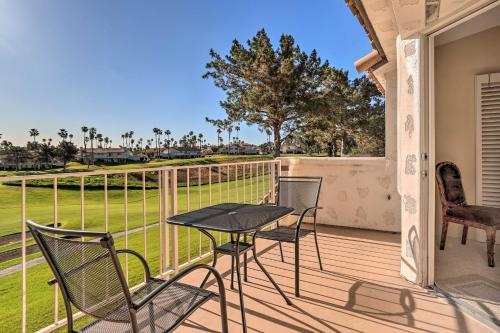 Palm Desert Townhome with Country Club Access! in Palm Desert, USA