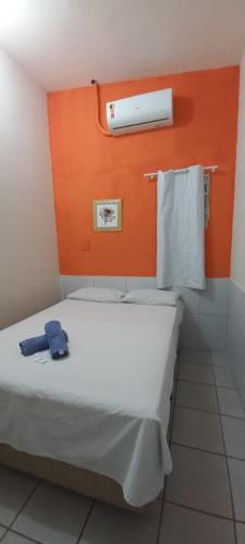 Double or Twin Room with Shared Bathroom image 3