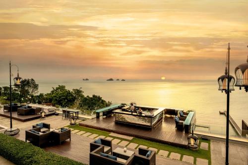 酒吧/高級酒吧, 洲際蘇梅島度假酒店-洲際酒店集團旗下 (InterContinental Koh Samui Resort By IHG) in 達靈巖