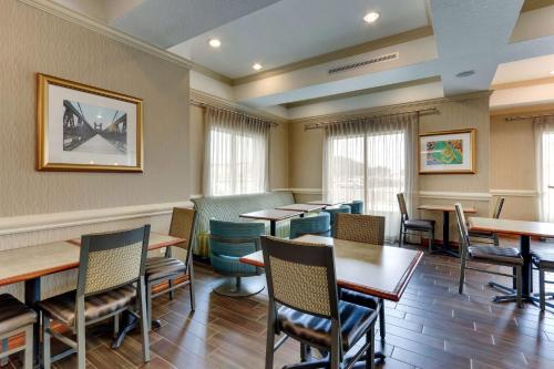 Best Western Plus Woodway Waco South Inn & Suites